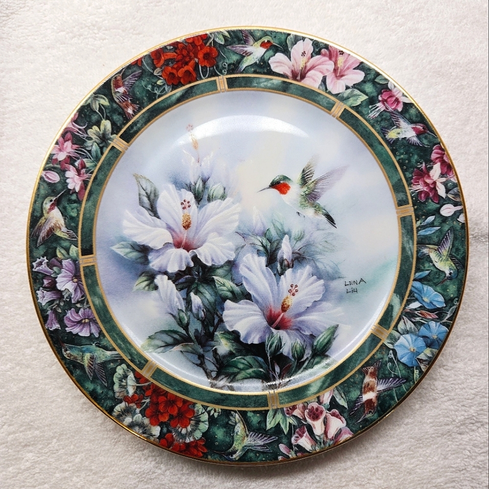 Ruby-Throated Hummingbird Ceramic Plate